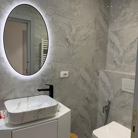 Newborn Appartement Tirana